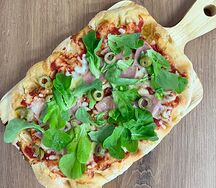 Римская пицца с ветчиной