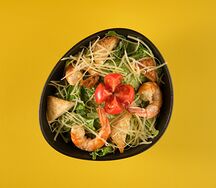 Салат Цезарь с креветкой