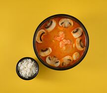 Том ям с креветкой