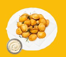 Пельмешки фри с соусом