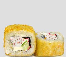Жареный ролл с крабом