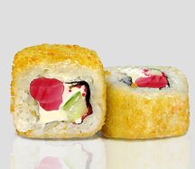 Жареный ролл с тунцом