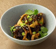 Ассорти грибов в устричном соусе