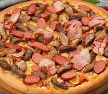 Пицца Много мясного с сыром