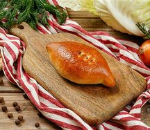 Пирожок с капустой