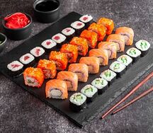 Сет Не изменяя традициям