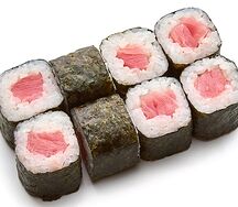 Маки с тунцом