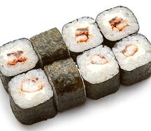 Маки с угрем и сыром