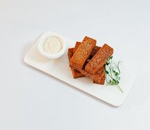 Гренки чесночные
