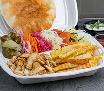 Шаверма на тарелке