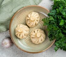 Хинкали со свининой и говядиной