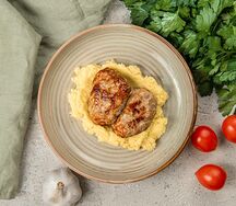 Мясные котлеты с картофельным пюре