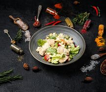 Цезарь с курицей