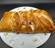 Пирог с сыром и беконом