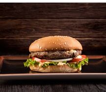 Говяжий чизбургер