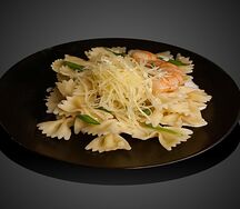 Фарфалле с креветкой в сливочном соусе