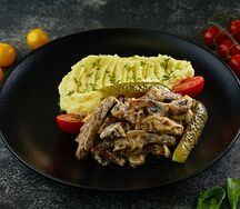 Бефстроганов