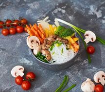Max Фунчоза курицей в терияки