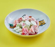 Овощная компания со сметаной