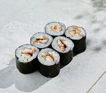 Ролл с угрем