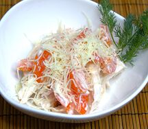 Ланч Салат с копченой курочкой