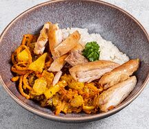 Жёлтый карри с курицей