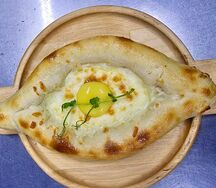 Хачапури по-аджарски