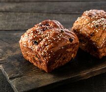 Бриошь с изюмом