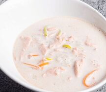 Сливочный суп с угрем