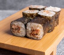 Мини-ролл с угрем