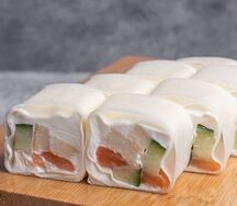 Спринг ролл с копченым лососем