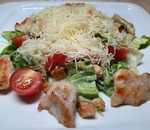 Цезарь с курицей