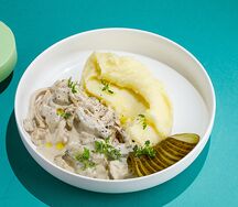 Бефстроганов с картофельным пюре