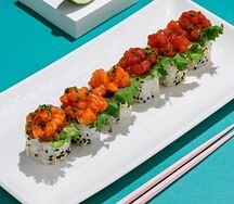 Острый ролл с тунцом кимчи