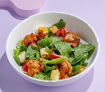 Теплый салат с курицей