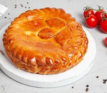 Пирог сдобный с курицей