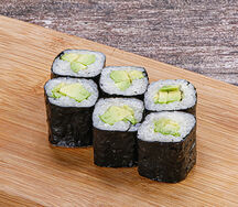 Мини-ролл с авокадо