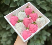 Клубника в шоколаде Розовые облака 