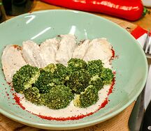 Куриное филе с брокколи