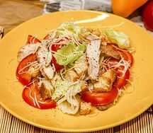 Цезарь с курицей