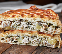 Пирог с курицей и картофелем, грибами
