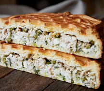 Пирог Сливочная курица с грибами и рисом