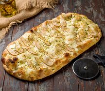 Пицца Груша и Горгонзола 