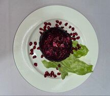 Фирменный салат Броцеули