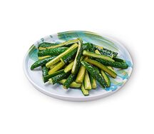 Салат из битых огурцов