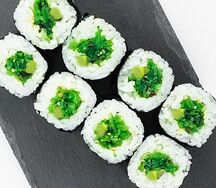Ролл с чукой