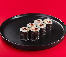 Маки с угрем