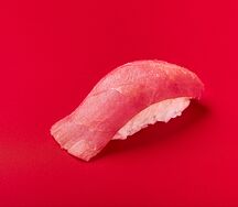 Нигири с тунцом