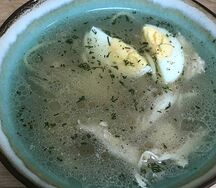 Куриный бульон с лапшой