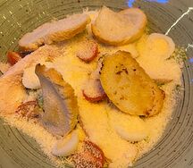 Цезарь с курицей